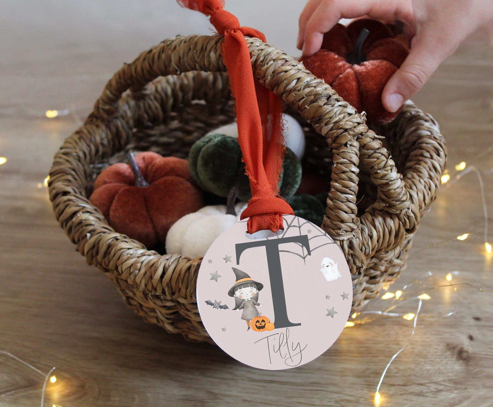 Personalised Halloween Basket Tag , Boo Basket , Trick or Treat Bag , Halloween Gift Bag , Halloween Baskets , Halloween Decor , Name tag