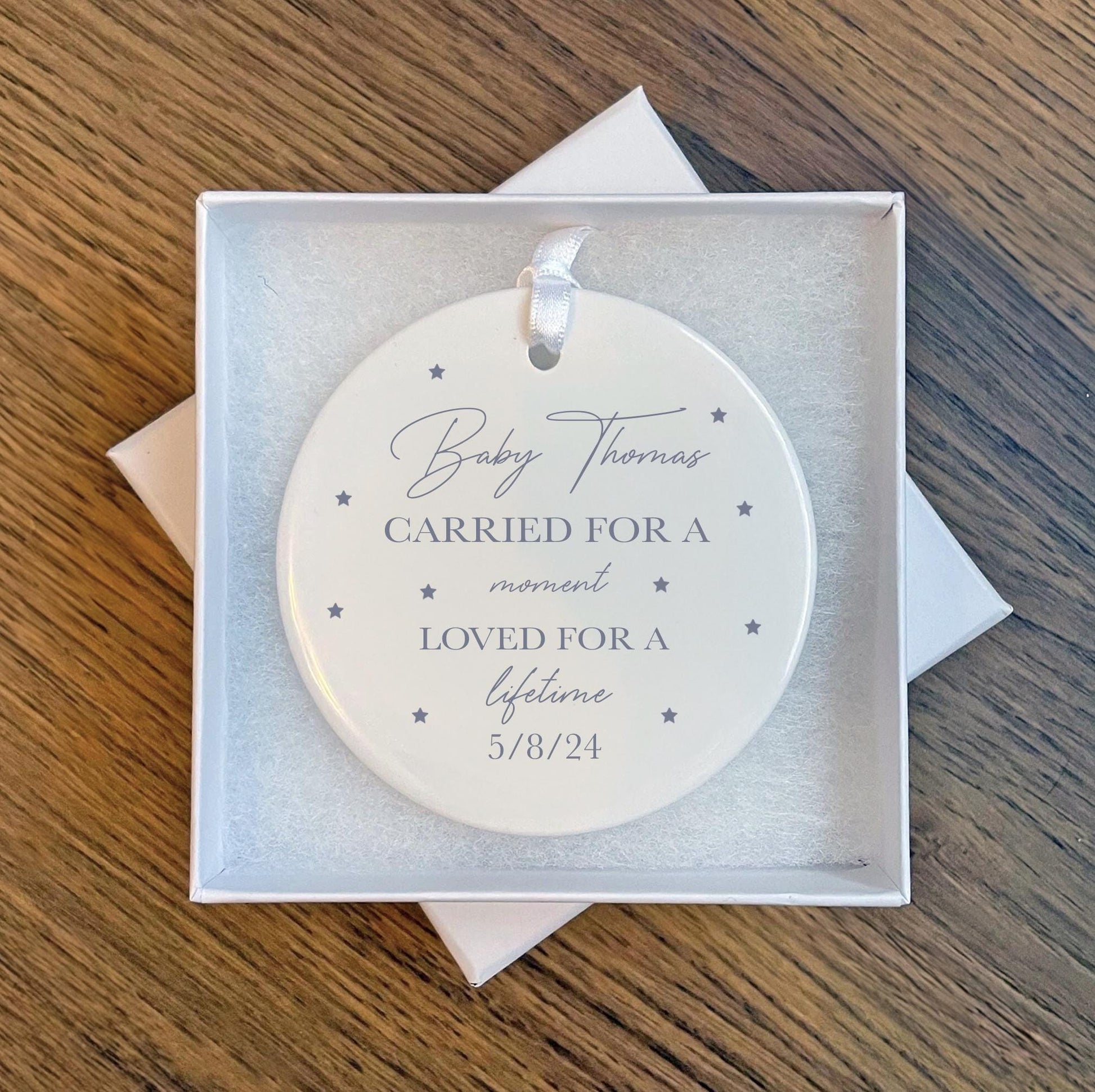 Personalised born sleeping baby ornament, baby loss gift, Stillborn baby gift , Angel baby gift, breavement ornament