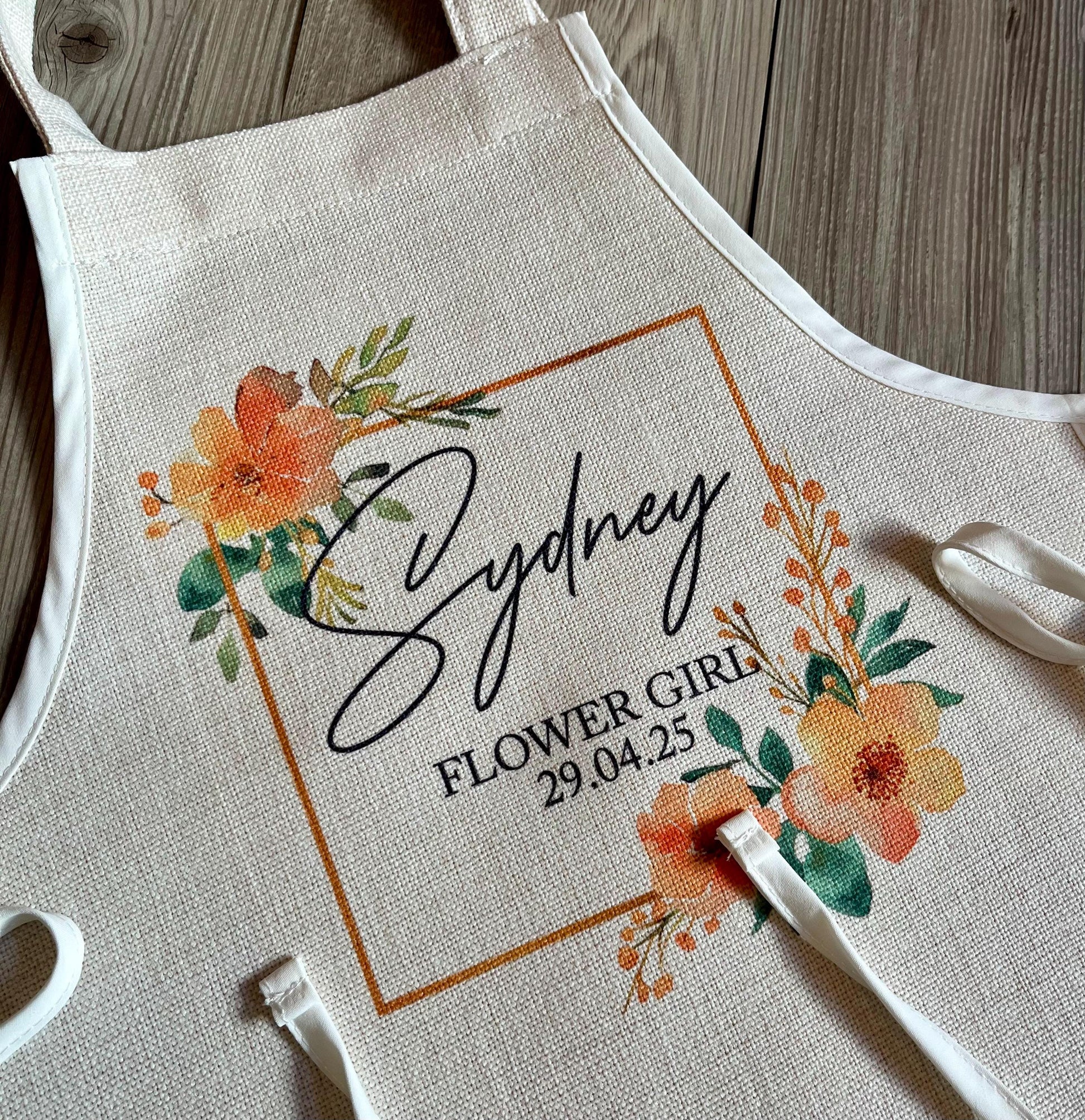 Personalised flower girl bridesmaid childrens apron wedding favour gift, Flower girl apron, bridesmaid apron