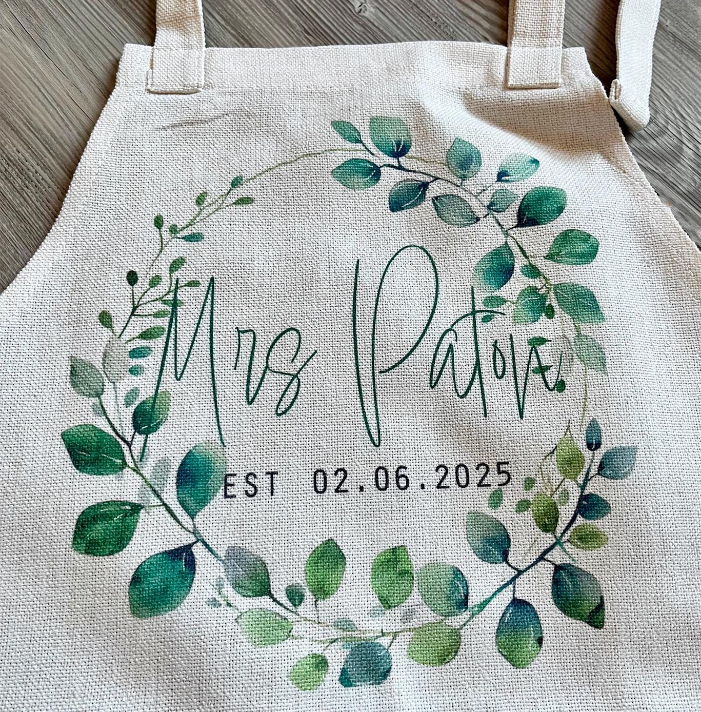 Personalised bride and groom mr and mrs adult apron wedding favour gift